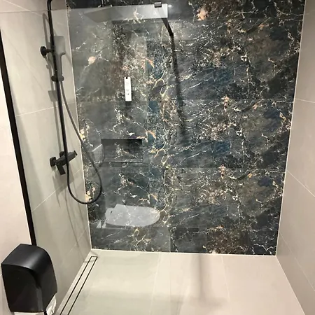 Apartmani Una *